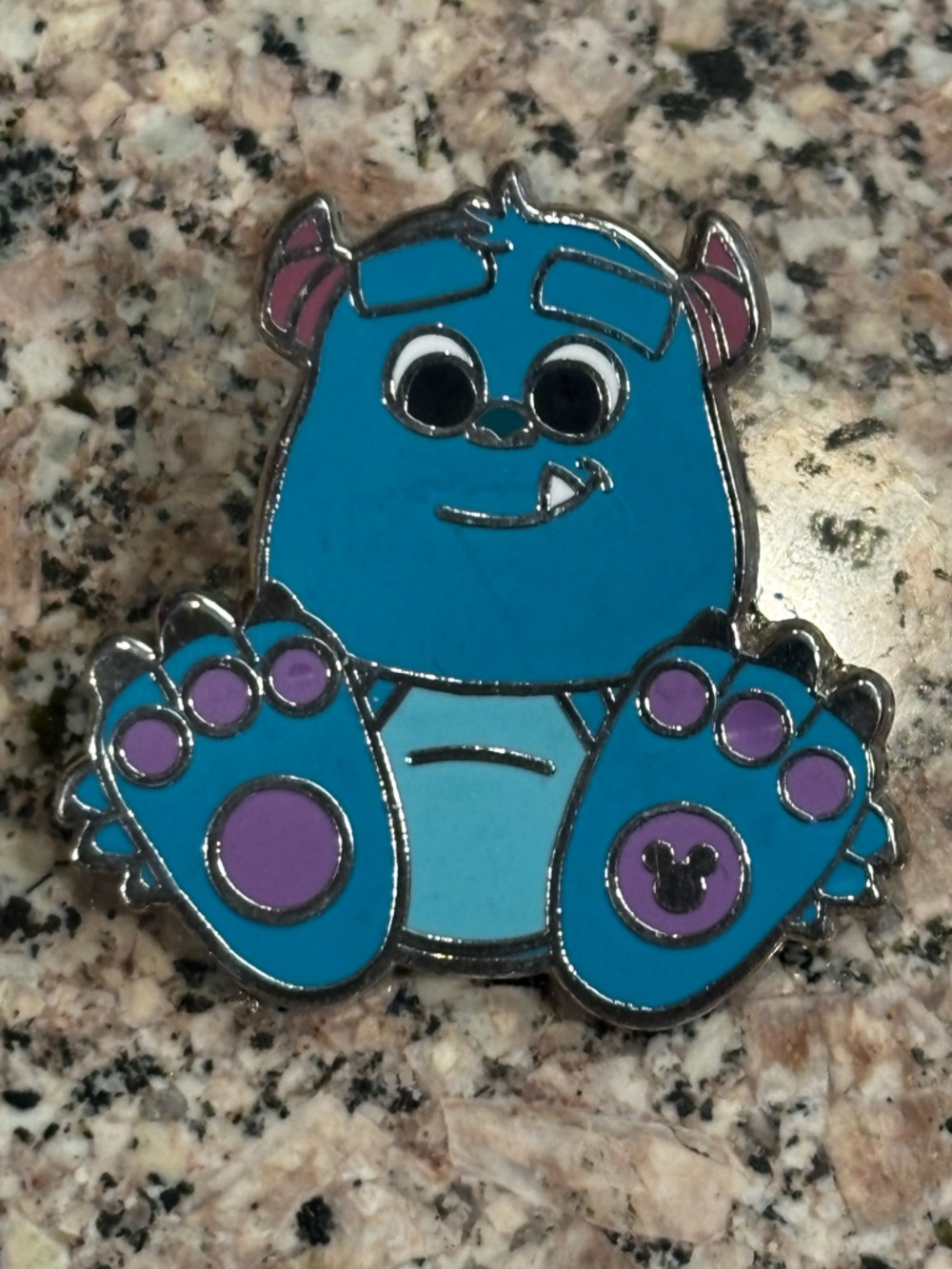 Hidden Mickey 2018 Big Foot Feet Sulley Disney Pin Monsters Inc